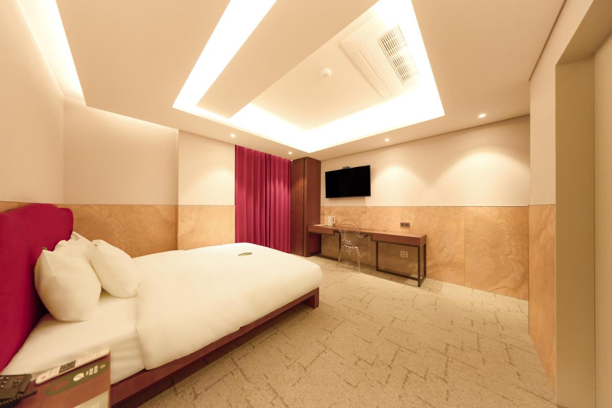 Capace Hotel Gangnam Szöul Kültér fotó
