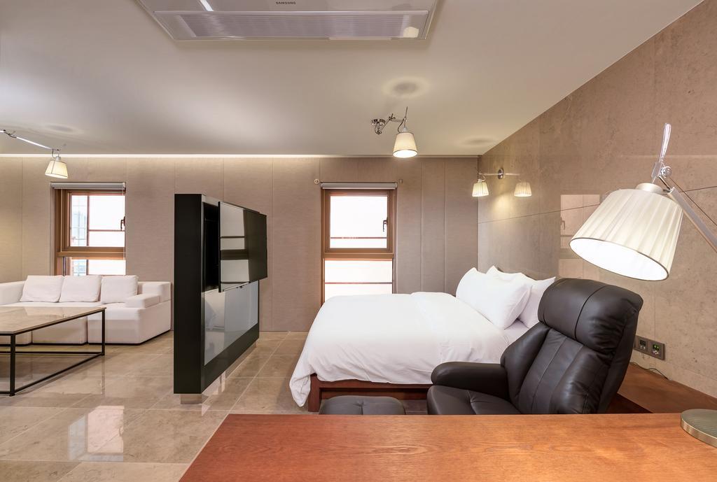 Capace Hotel Gangnam Szöul Kültér fotó