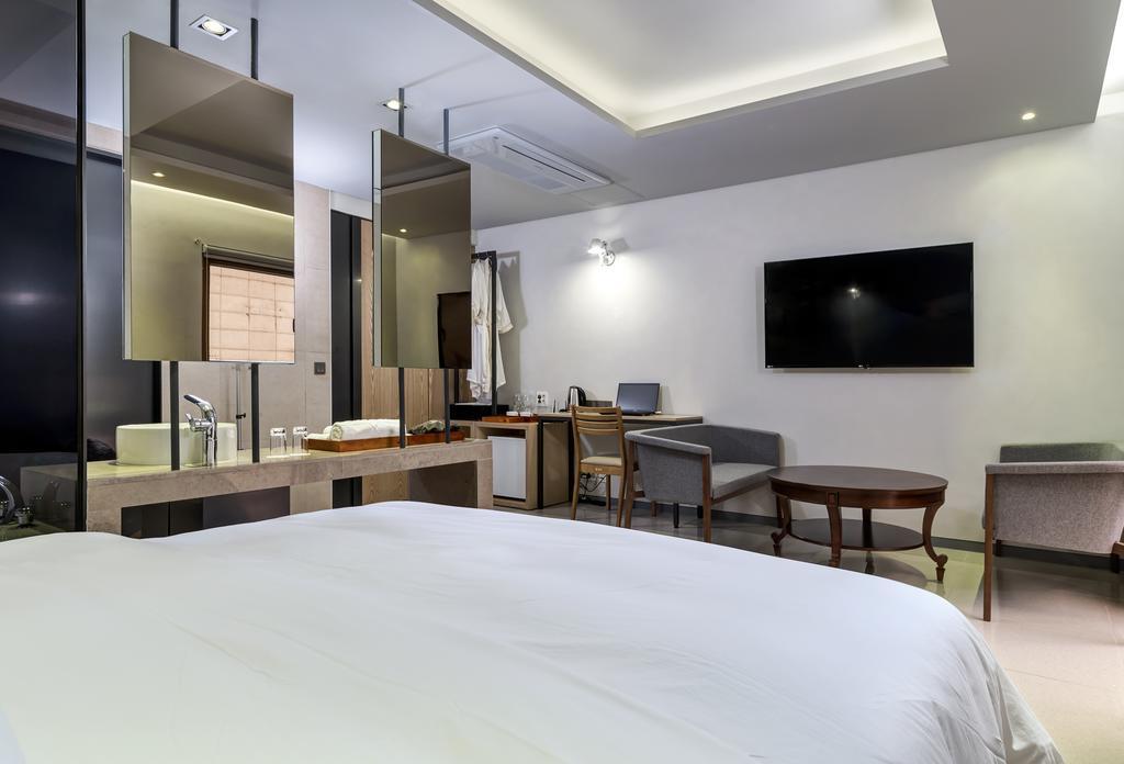 Capace Hotel Gangnam Szöul Kültér fotó